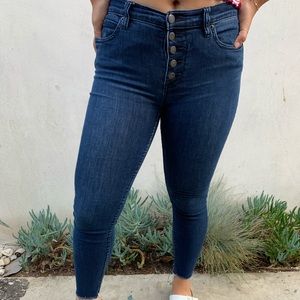 Free People Womens Raw-Edge Skinny Fit Jeans